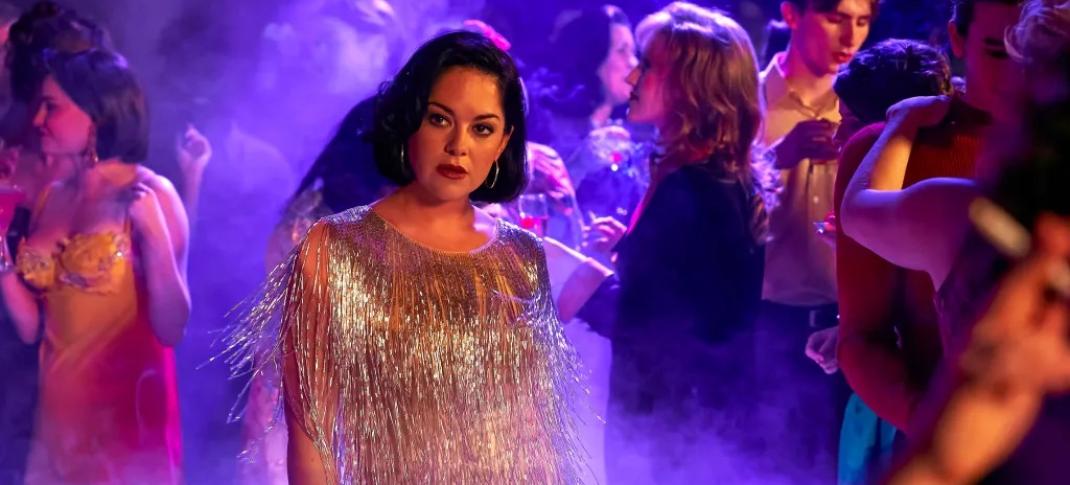 Sarah Greene as Dee Dee Harrison at the club in Sexy Beast Season 1
