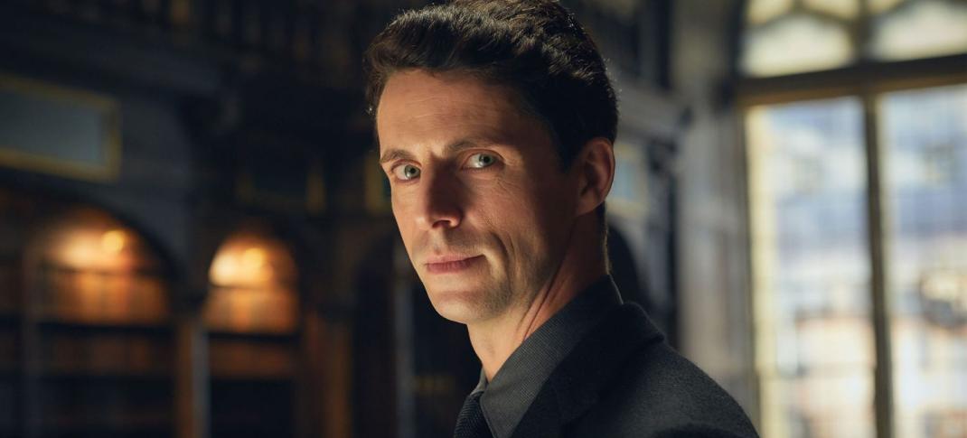 Matthew Goode as Matthew Clairmont at Oxford in A Discovery Of Witches Season 2