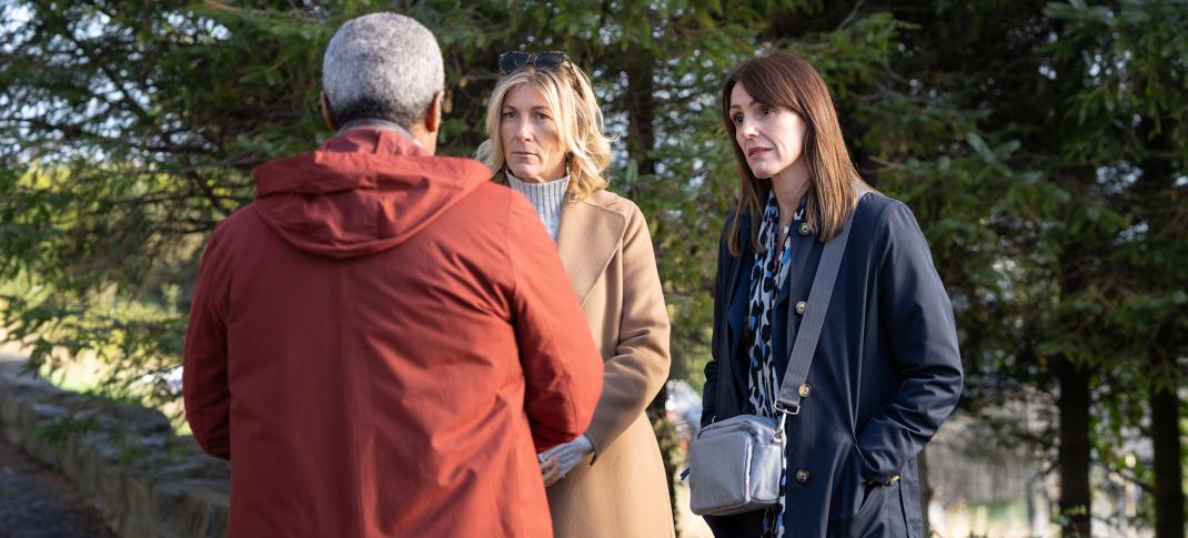 Hugh Quarrie as Pete, Eve Best as Rosaline, and Suranne Jones as Becca make amends in 'MaryLand's finale