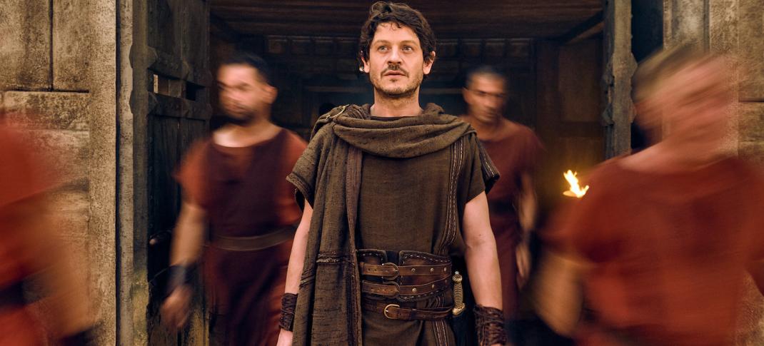 Iwan Rheon in "Those About to Die"