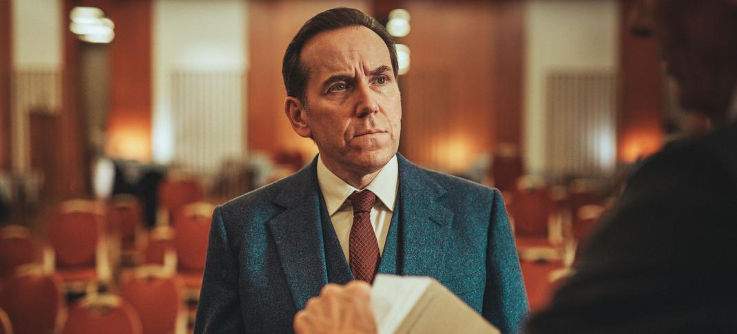 Ben Miller as Professor T in 'Professor T' Season 3