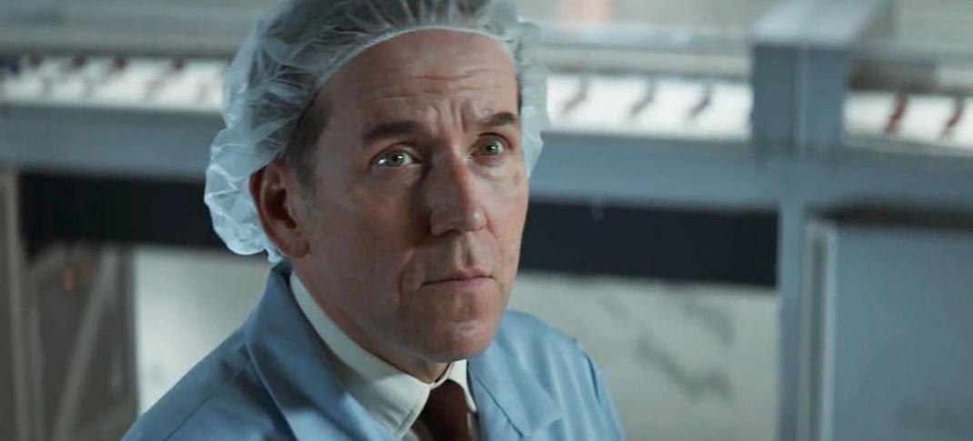 Ben Miller as Professor T in a hairnet in Professor T Season 3