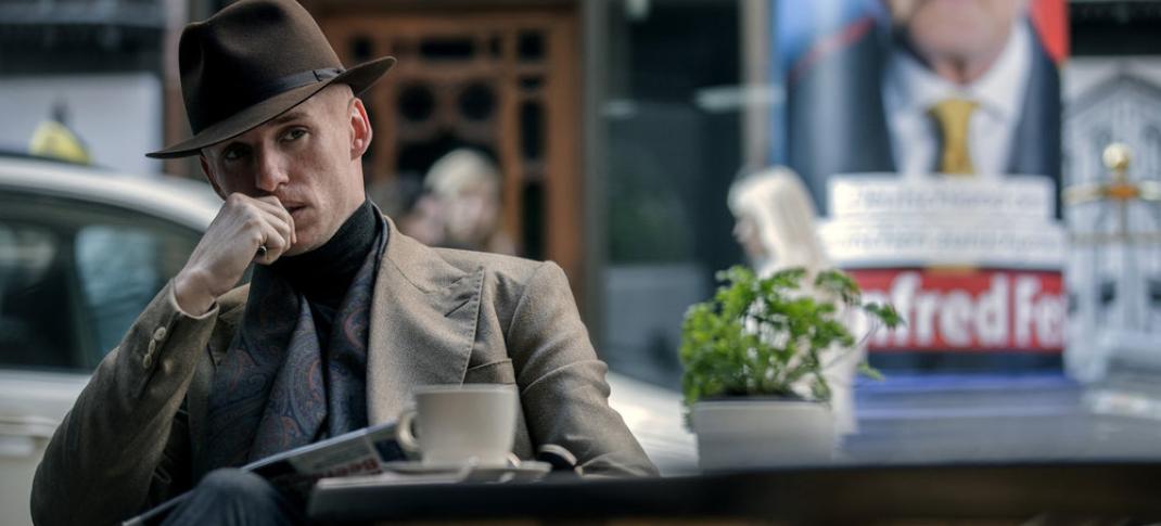 Eddie Redmayne in "The Day of the Jackal"