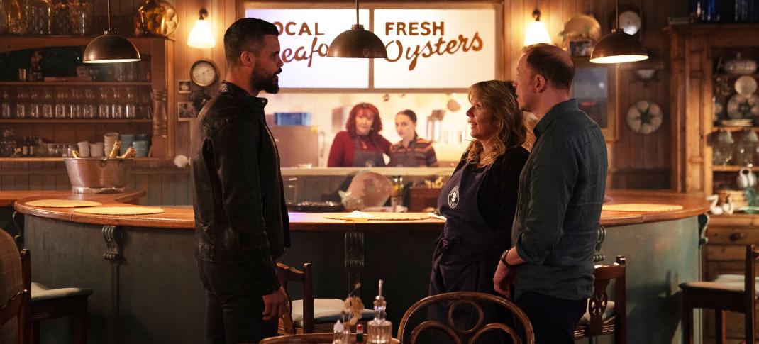 Howard Charles as Mike McGuire, Frances Barber as Dolly Nolan, Isobelle Molloy as Ruby Williams, Kerry Godliman as Pearl Nolan, and Robert Webb as Tom Grant in 'Whitstable Pearl' Season 3
