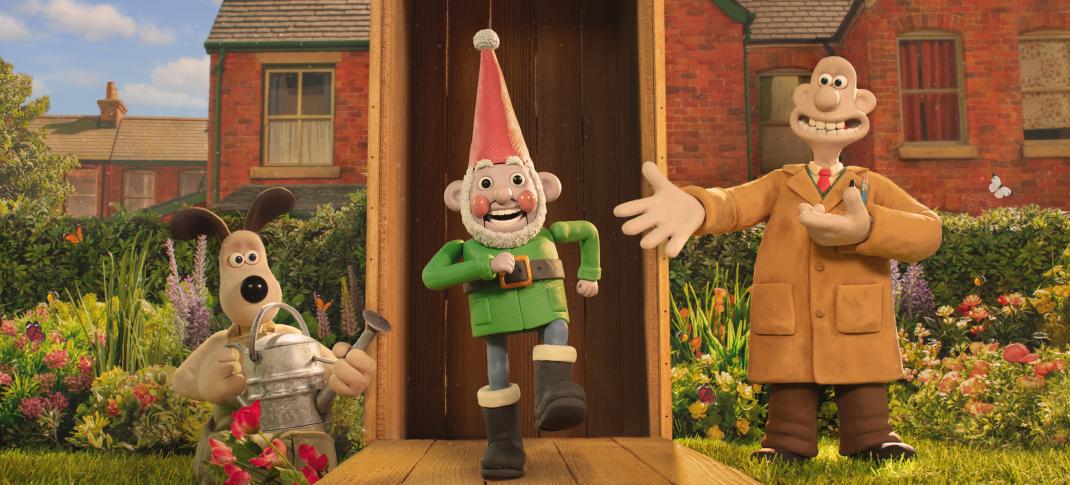 Wallace and Gromit and Norbot in 'Wallace and Gromit: Vengence Most Fowl'
