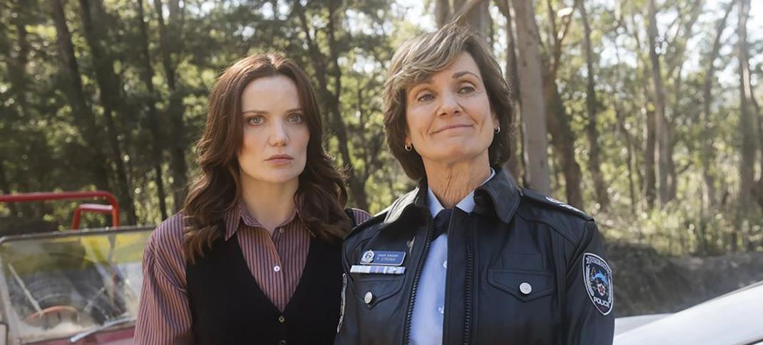 Anna Samson as Detective Inspector Mackenzie Clarke and Catherine McClements as Senior Sergeant Philomena Strong in 'Return to Paradise' Season 1