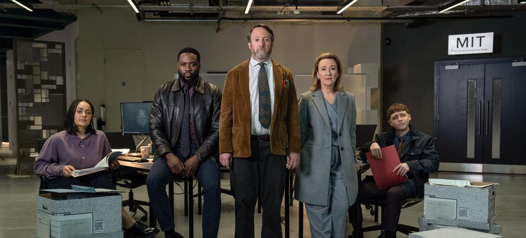 Izuka Hoyle as DS Alice Finch, Dipo Ola as DI Russell Carter, David Mitchell as John ‘Ludwig’ Taylor, Dorothy Atkinson as DCS Carol Shaw, Gerran Howell as DC Simon Evans in 'Ludwig' Season 1