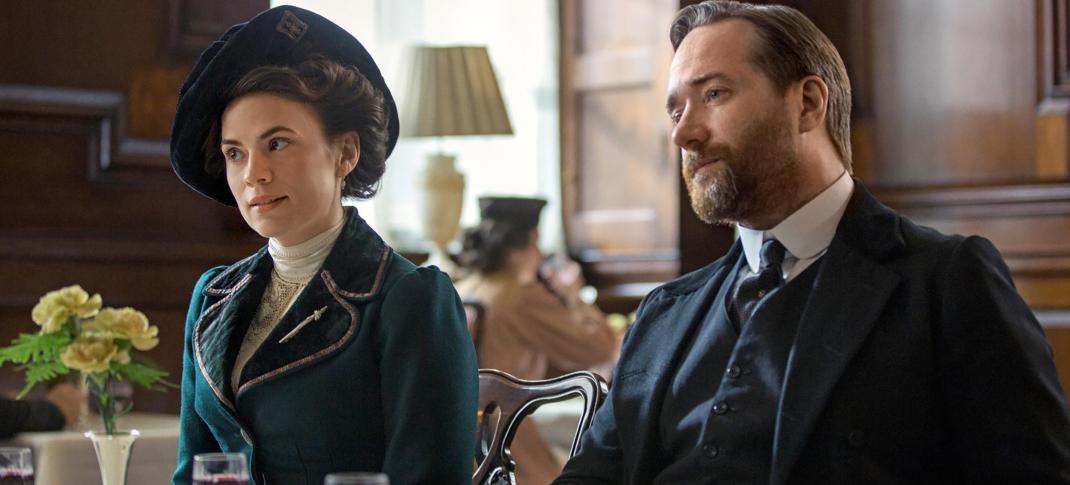 Hayley Atwell as Margaret Schlegel and Matthew Macfadyen as Henry Wilcox in 'Howards End'