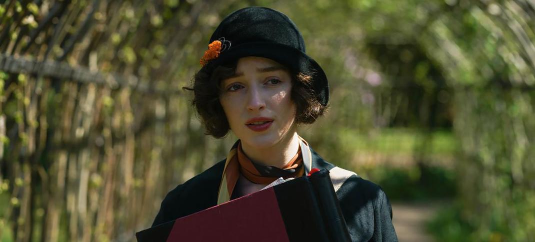 Phoebe Dynevor as Clarice Cliff in The Colour Room