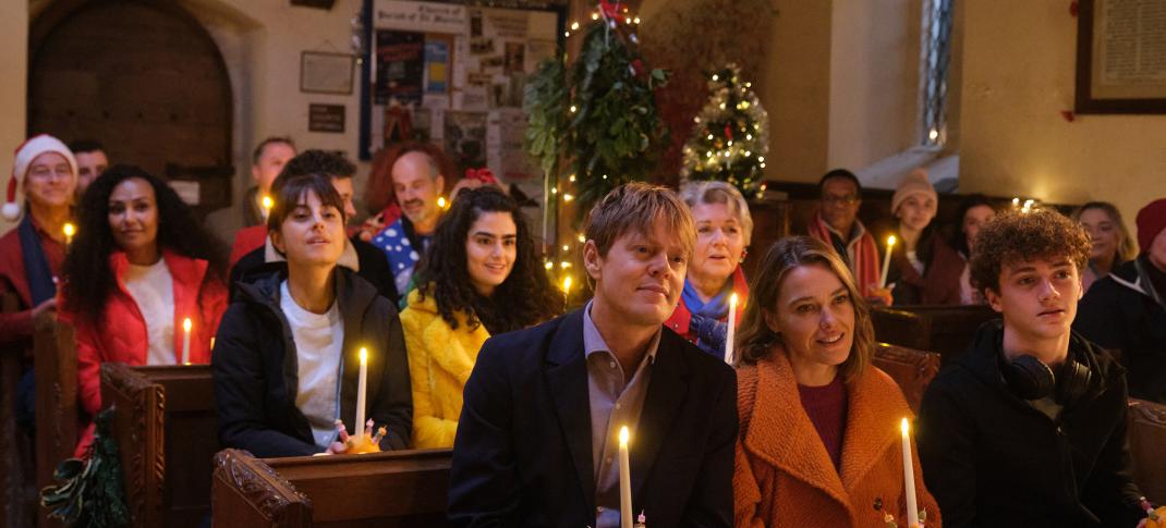 Kris Marshall as DI Humphrey, Sally Bretton as Martha Lloyd in 'Beyond Paradise' 2024 Christmas Special