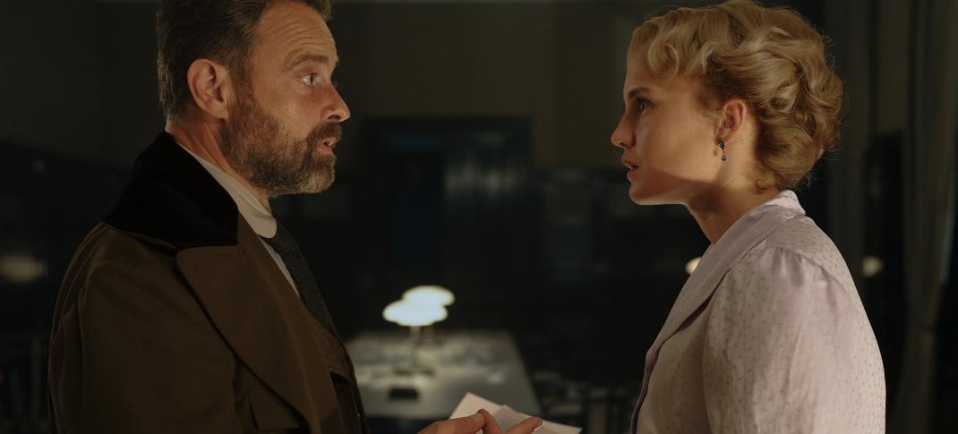 Juergen Maurer as Oskar and Luise von Finckh as Clara in 'Vienna Blood' Season 4