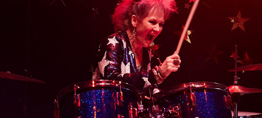 Lorraine Ashbourne as Jess Burchill in 'Riot Women'