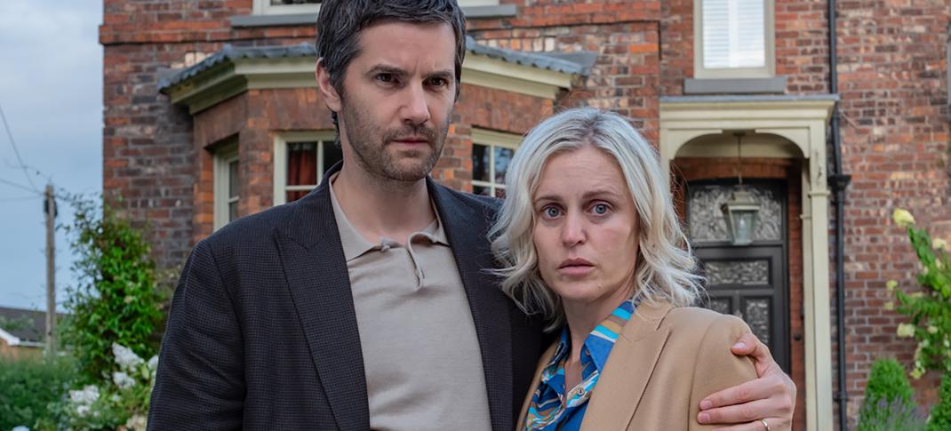 Denise Gough as Elisa and Jim Sturgess as Fred in 'The Stolen Girl'