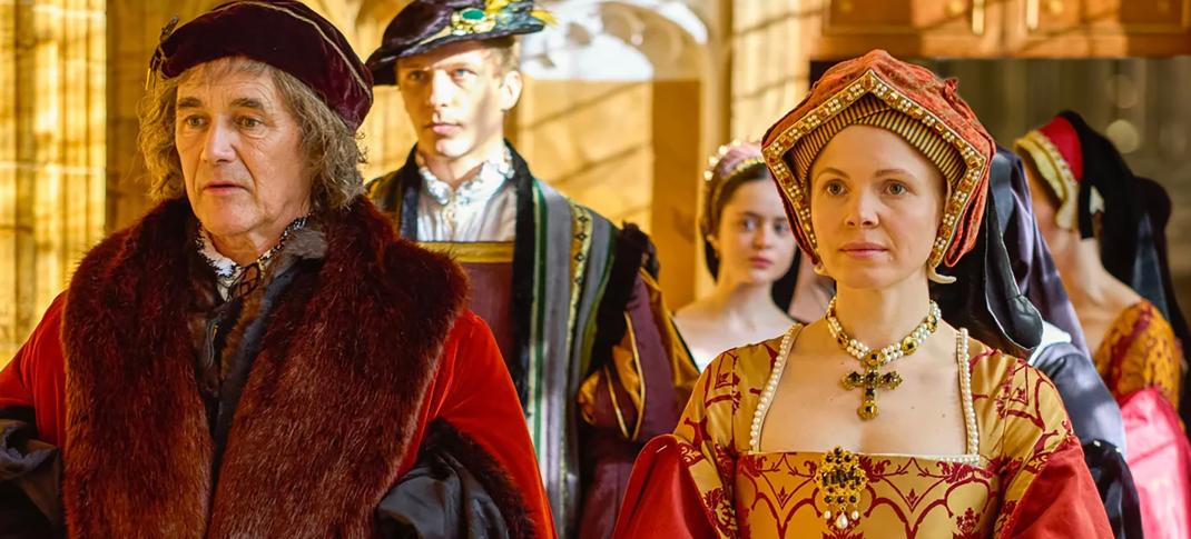 Mark Rylance as Thomas Cromwell and Kate Phillips as Jane Seymour in 'Wolf Hall: The Mirror & The Light'