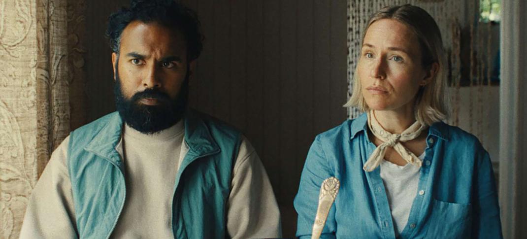 Himesh Patel as Declan as Sarah Goldberg as Delores in 'Bubble & Squeak'