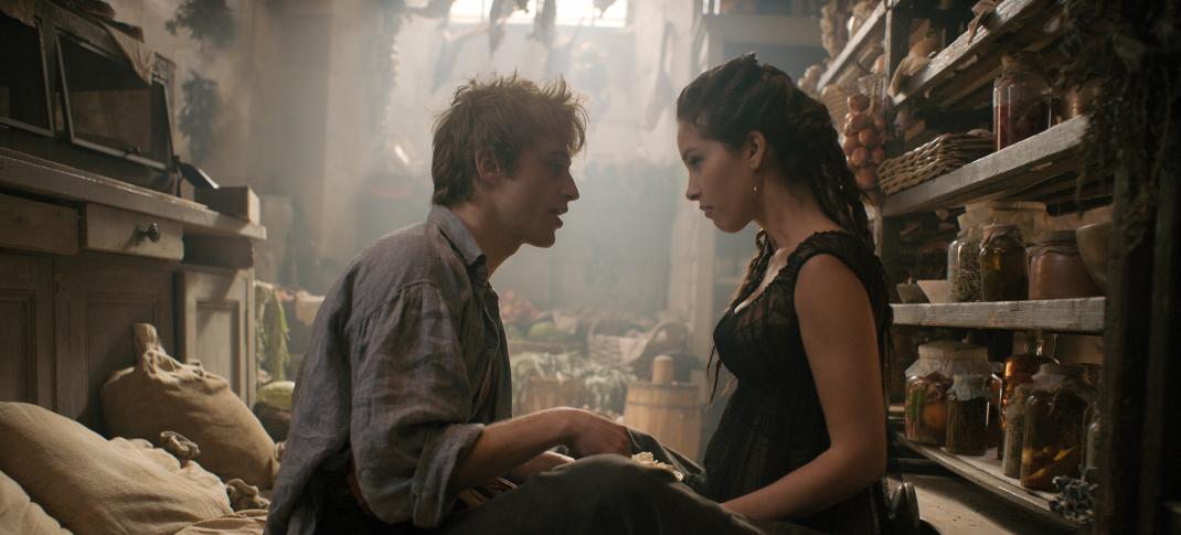 Benjamin Voisin and Lyna Khoudri in 'Carême'
