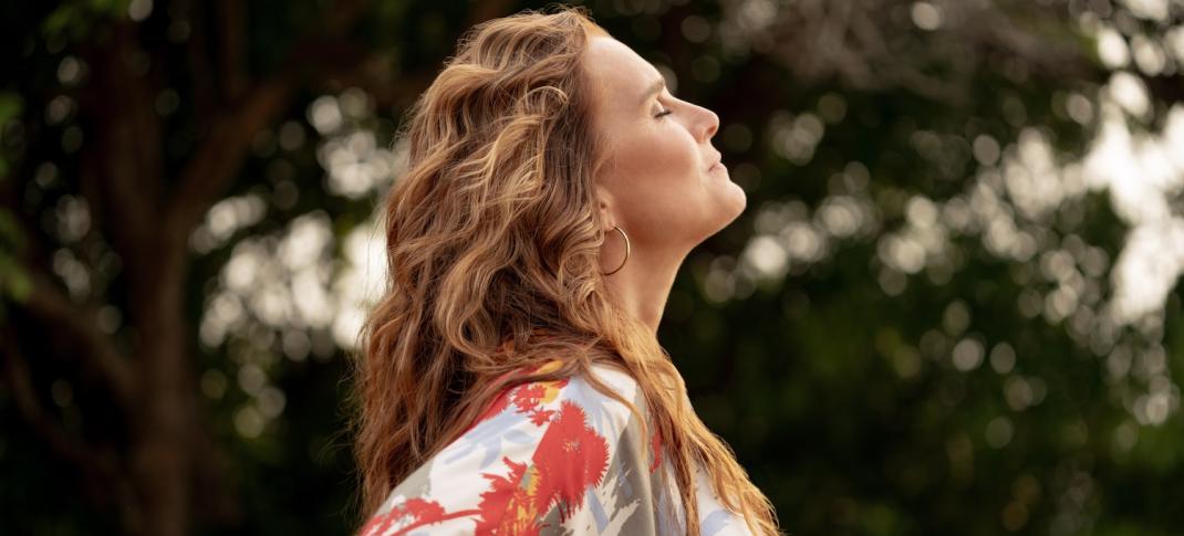 Brooke Shields in Netflix's "Mother of the Bride"