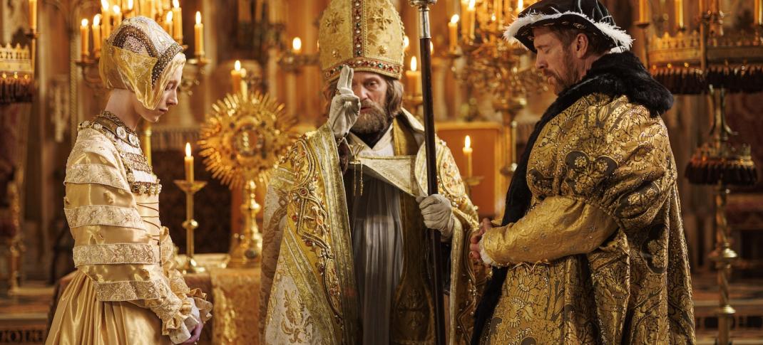 Damian Lewis and Dana Herfurth in "Wolf Hall: The Mirror and the Light"