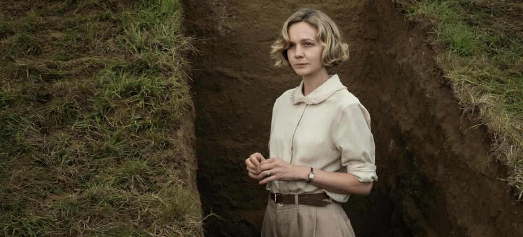 Carey Mulligan in "The Dig"