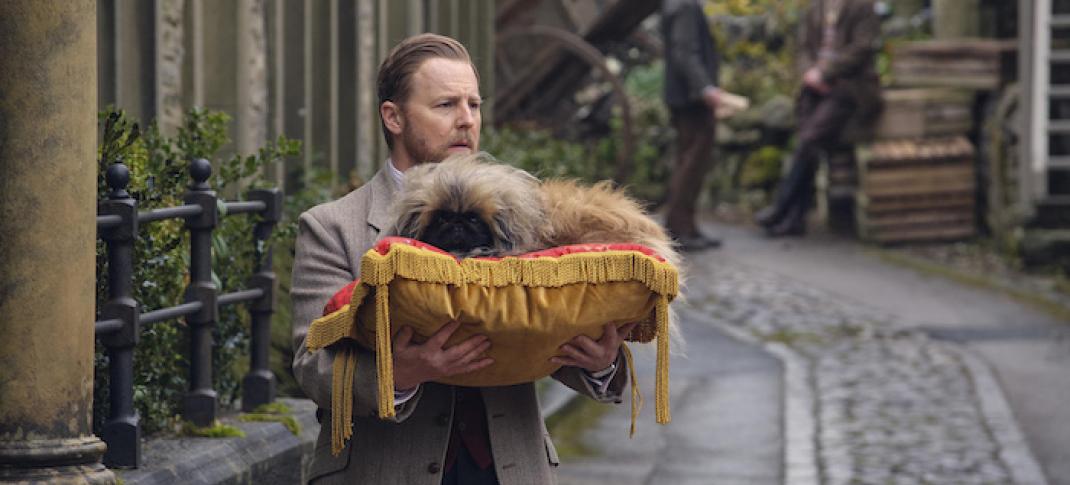 Siegfried Farnon (Samuel West) and Tricki Woo. Credit: Courtesy of Playground Television (UK) Ltd.