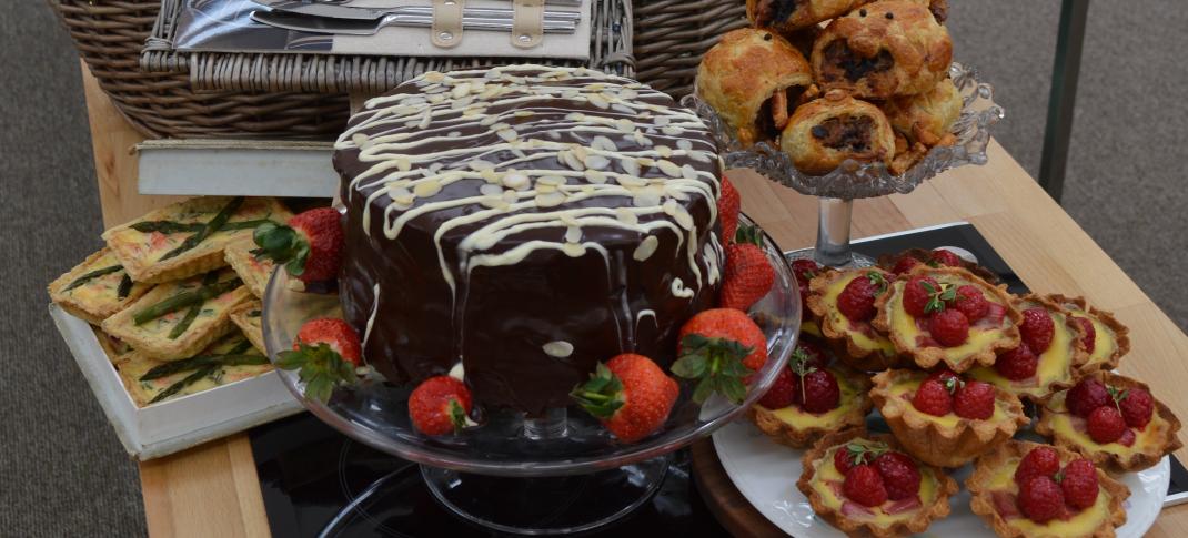 Candice's Showstopper Picnic for Pearly Kings and Queens (Photo: Courtesy of Monkia Frise)