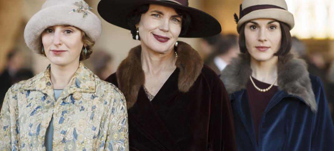 Laura Carmichael, Elizabeth McGovern and Michelle Dockery in "Downton Abbey" (Photo: Courtesy of © Carnival Film and Television Limited for MASTERPIECE) 
