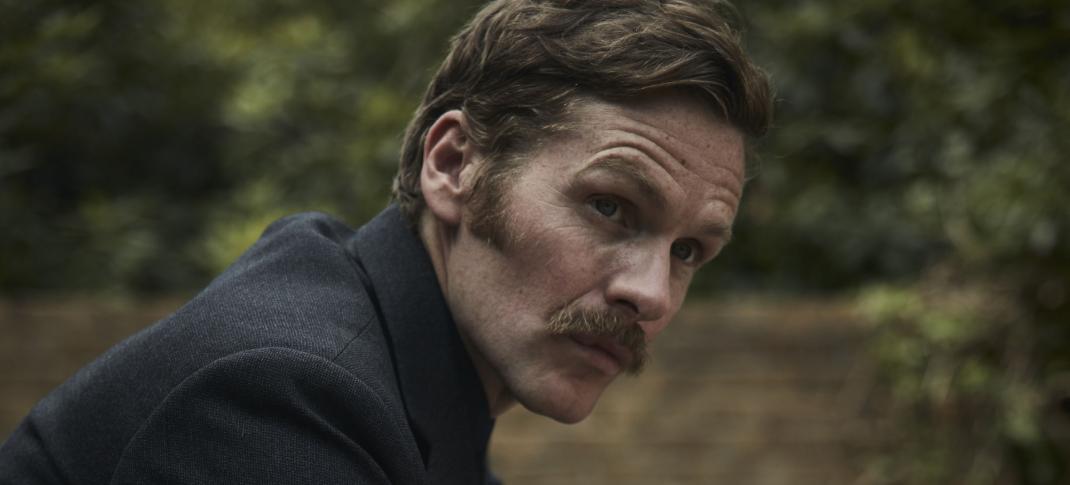 Shaun Evans and his Season 6 facial hair (Photo: Courtesy of Jonathan Ford and Mammoth Screen/ITV Studios/MASTERPIECE)