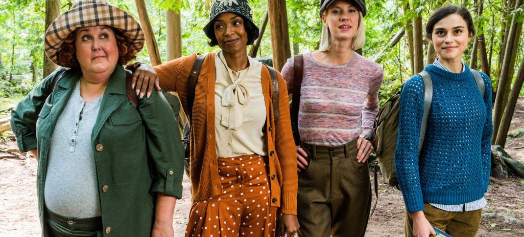 Sharron Matthews as Flo, Chantel Riley as Trudy, Lauren Lee Smith as Frankie, and Rebecca Liddiard as Mary in The Frankie Drake Mysteries