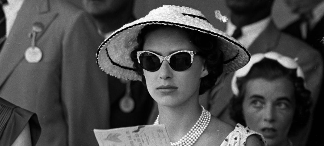 Princess Margaret at the races Kingston 1955 Getty79043951.jpg