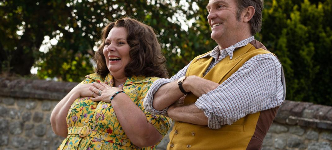 Bradley Walsh and Joanna Scanlon in "The Larkins" (Photo: Acorn TV)