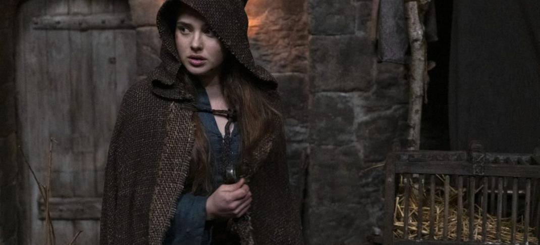 Katherine Langford in "Cursed" Photo: Netflix