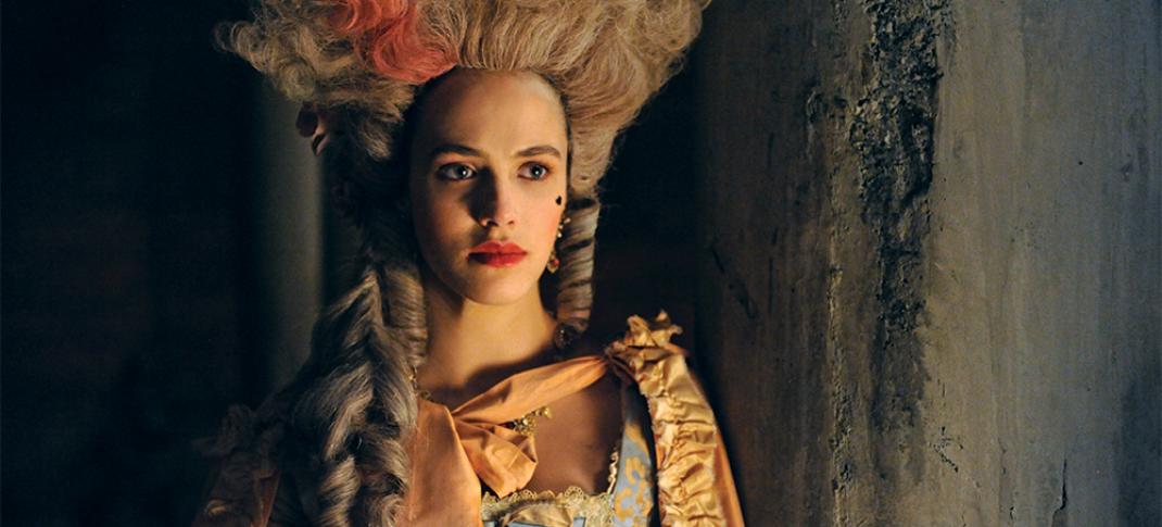 Jessica Brown Findlay in full "Harlots" gear. (Photo: Hulu)