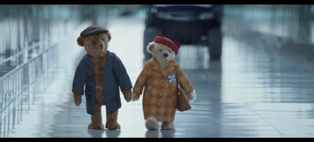 These adorable bears star in the best holiday ad of 2016. (Photo: Heathrow Media Centre)