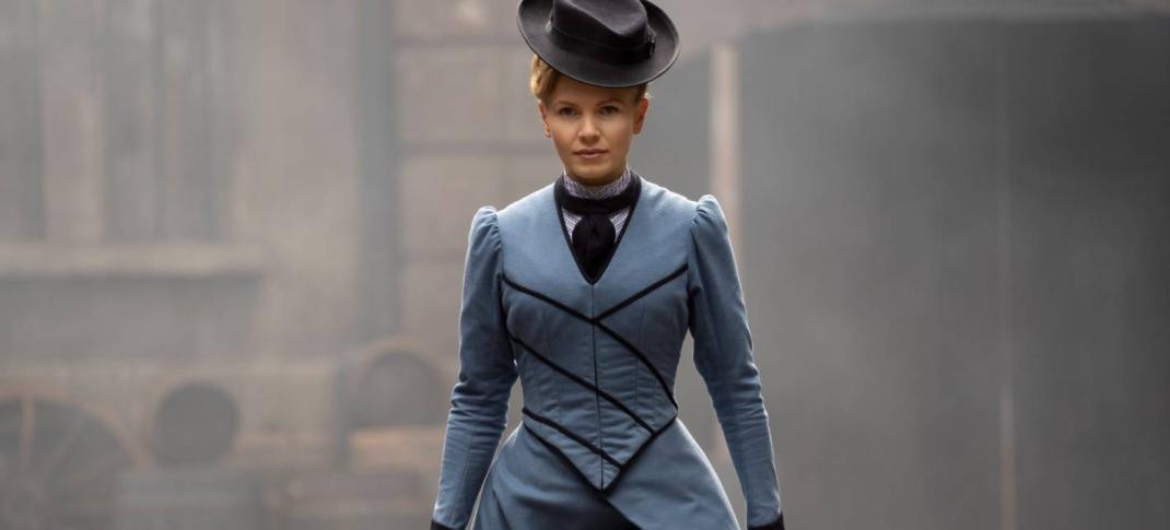 Kate Phillips in "Miss Scarlet and the Duke" (Photo: A&E International)
