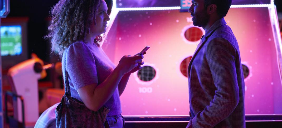 Rose Matafeo and Nikish Patel in "Starstruck" (Photo: Photograph by Mark Johnson/HBO Max