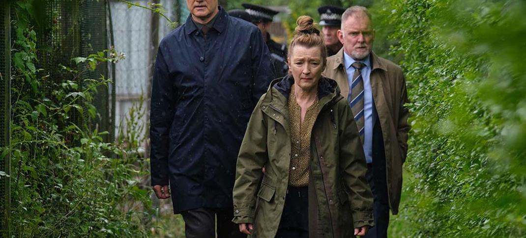 David Morrissey as DCS Ian St Clair,Robert Glenister as DI Kevin Salisbury, and Lesley Manville as Julie Jackson in Sherwood