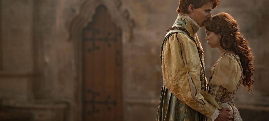 Henry and Catherine in "The Spanish Princess" (Photo: Starz)