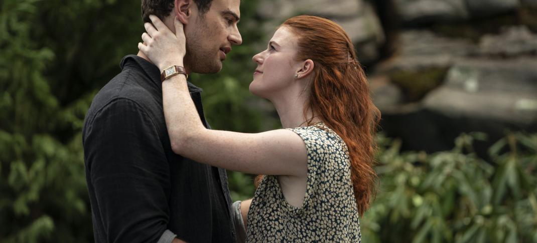 Theo James and Rose Leslie in The Time Traveler's Wife