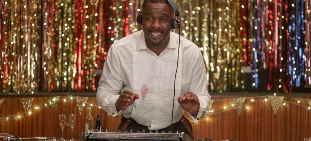 Idris Elba in "Turn Up Charlie" (Photo: Netflix)