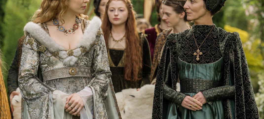 Jodie Comer and Michelle Fairley in "The White Princess". (Photo: Starz)