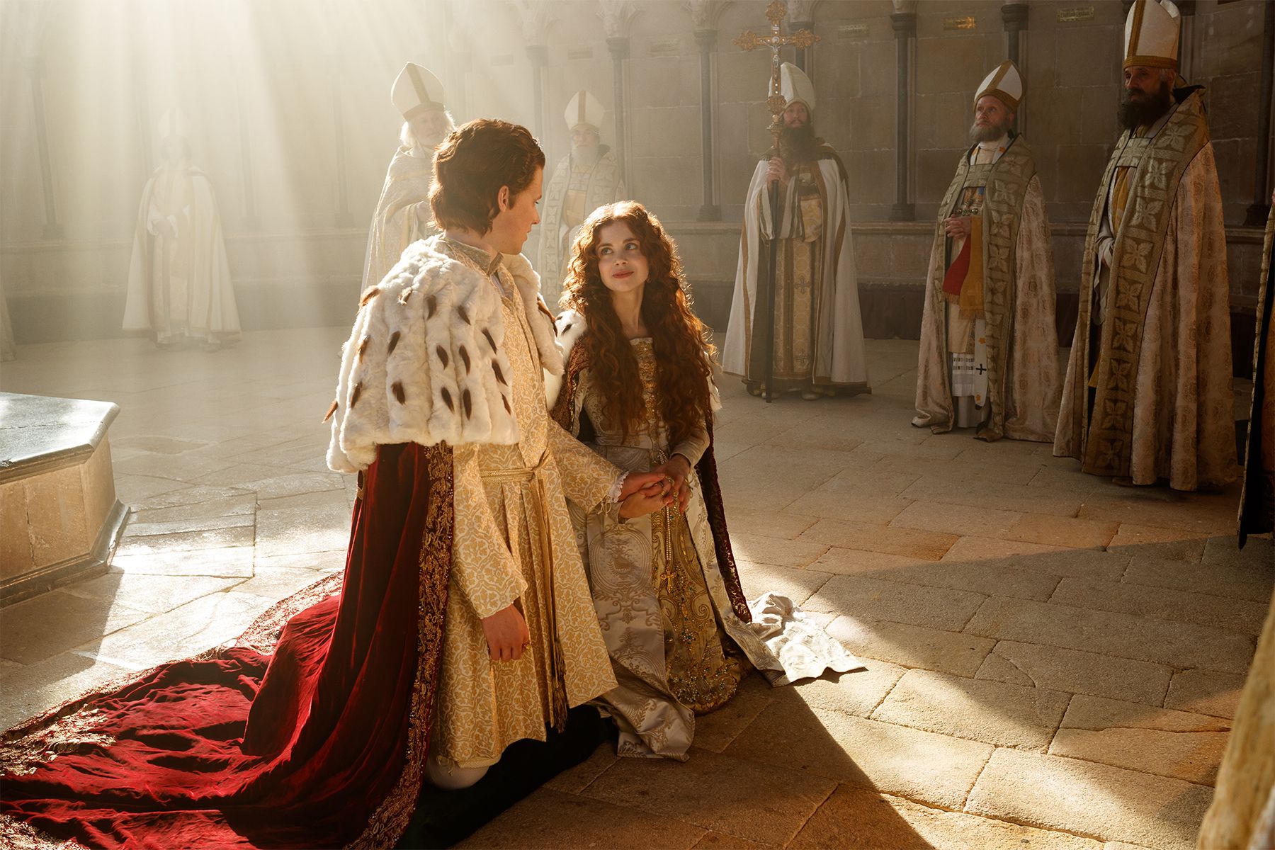 Charlotte Hope and Ruari O’Connor in "The Spanish Princess" Photo: Starz)